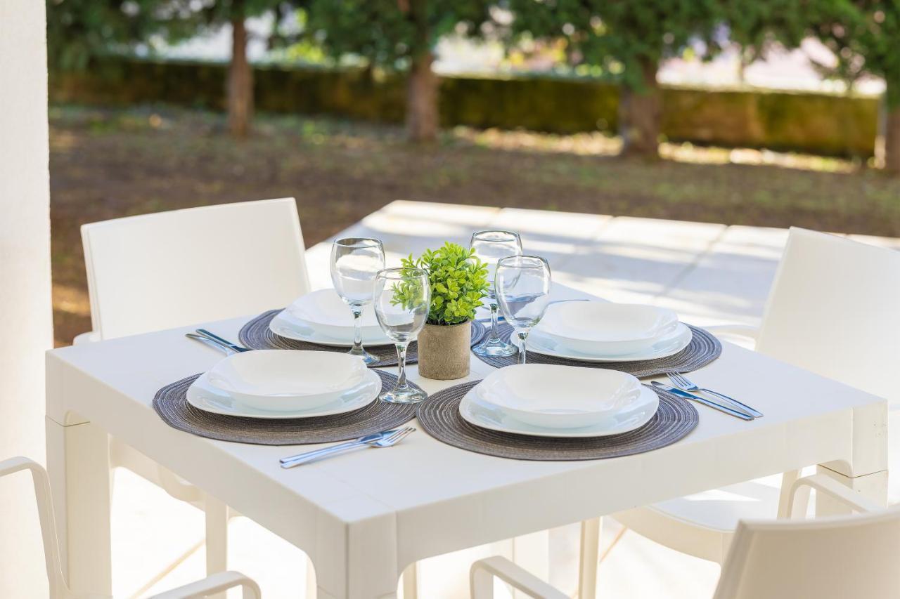 Aparthotel Residence Ludovica - Piscina Panoramica Vista Mare 산타 마리아 알 바뇨 외부 사진