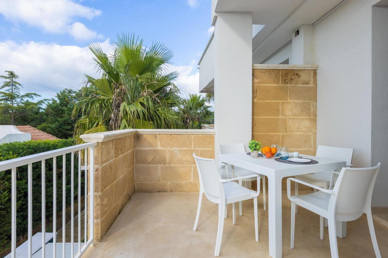 Aparthotel Residence Ludovica - Piscina Panoramica Vista Mare 산타 마리아 알 바뇨 외부 사진