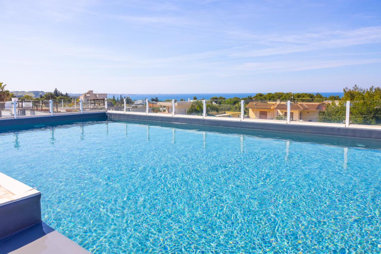 Aparthotel Residence Ludovica - Piscina Panoramica Vista Mare 산타 마리아 알 바뇨 외부 사진