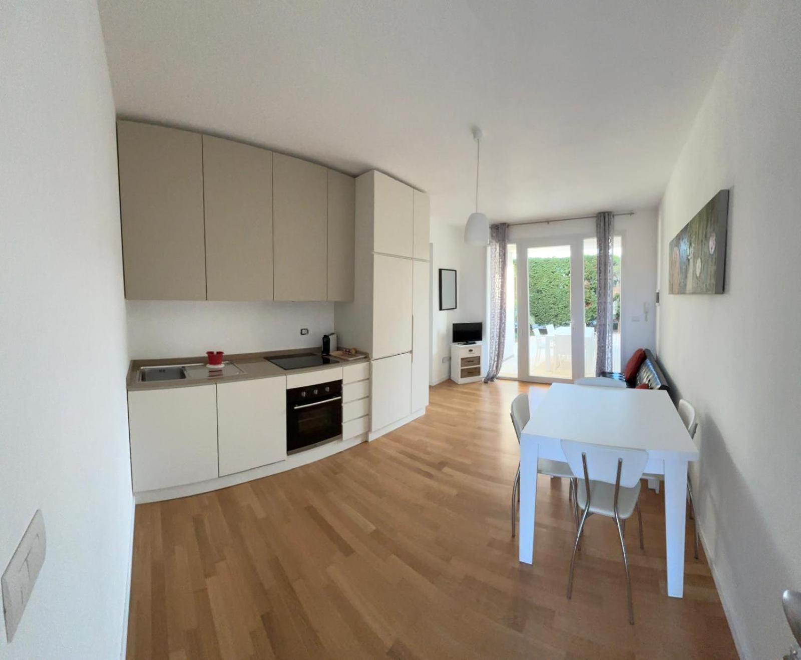 Aparthotel Residence Ludovica - Piscina Panoramica Vista Mare 산타 마리아 알 바뇨 외부 사진